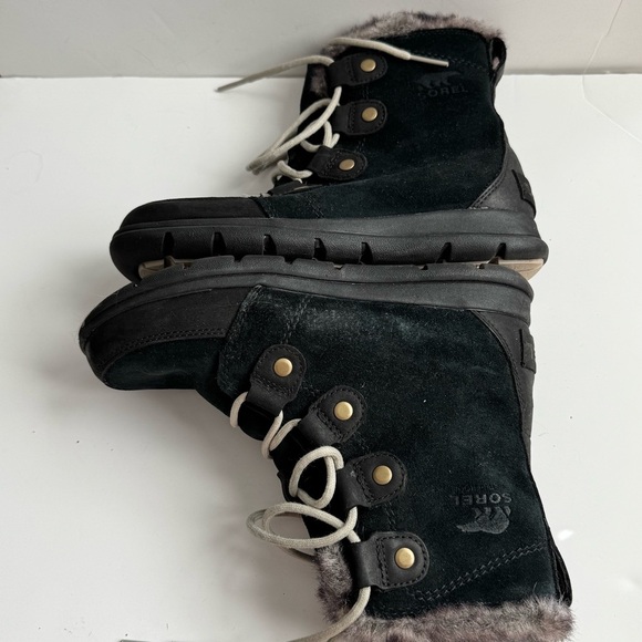 Sorel explorer joan Black Winter Boots with Faux Fur Trim - Picture 7 of 11